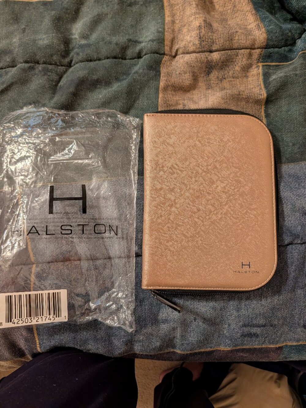 Halston Travel Jewelry Organizer